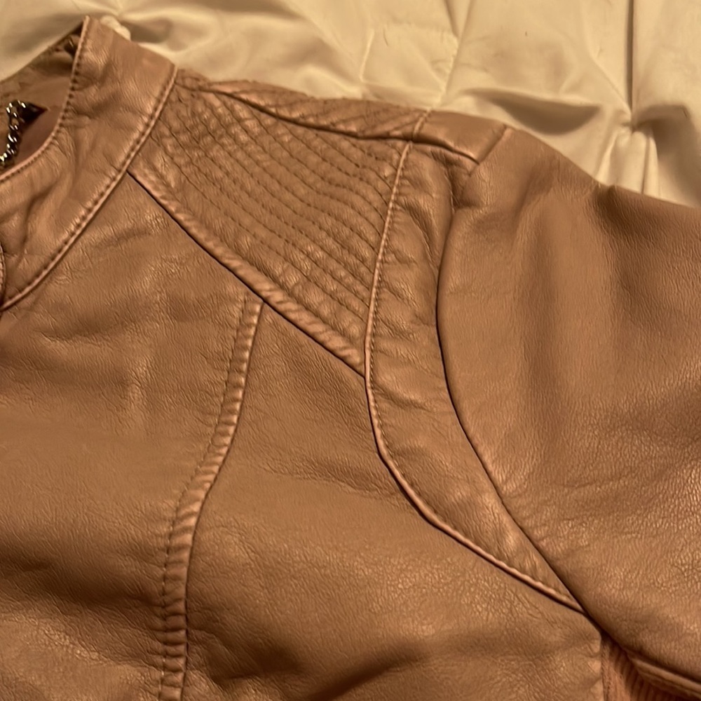 Leather jacket - Picture 7 of 13